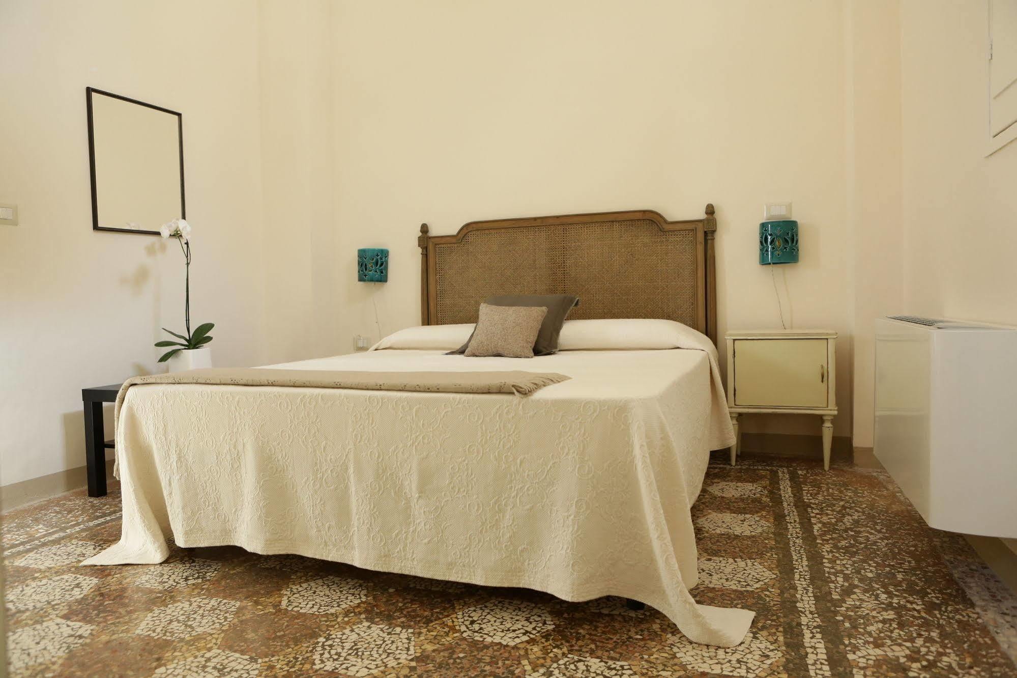 B&B Terra Mar Salve Bagian luar foto